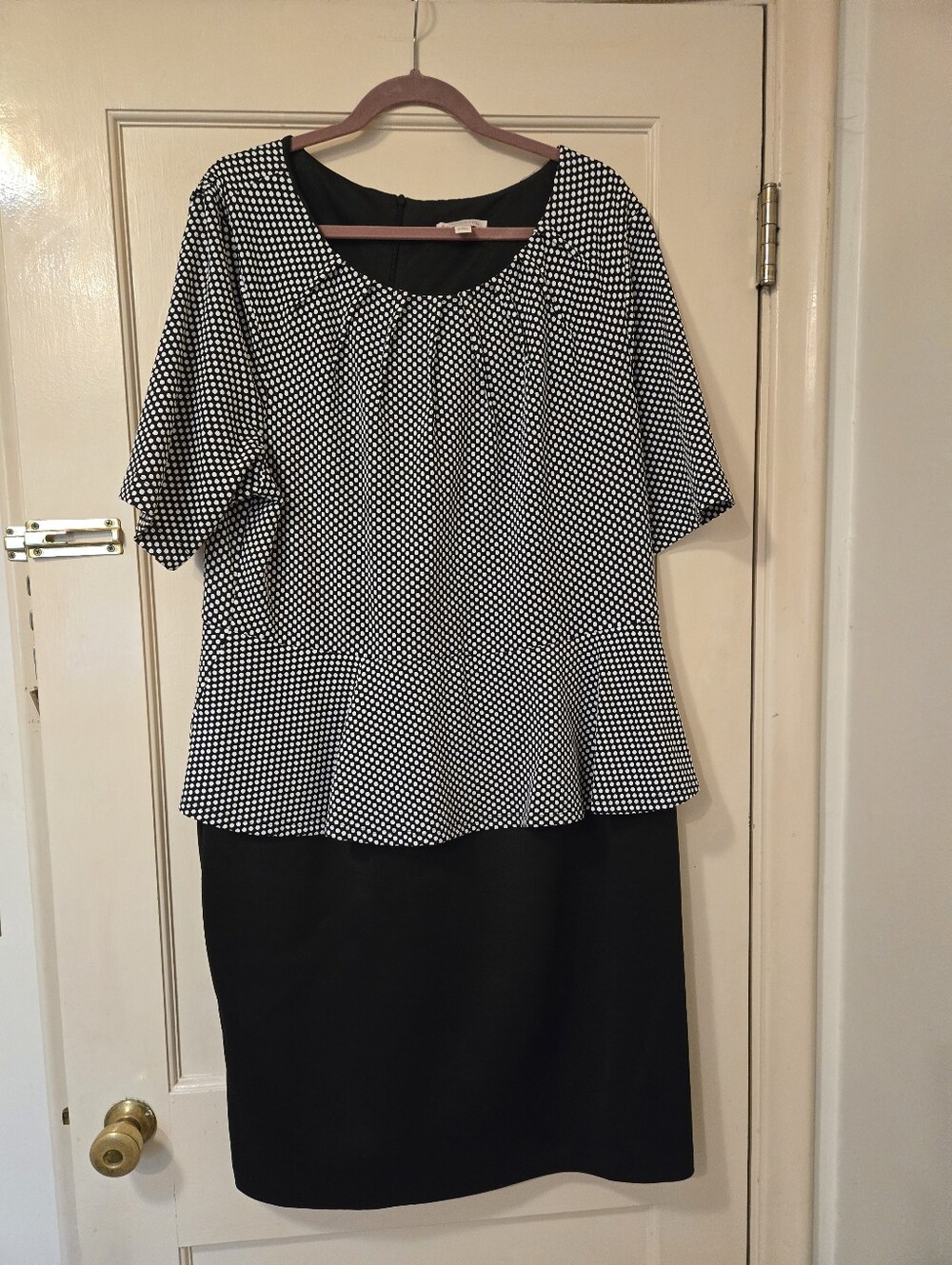 Dress Barn Black and White Polka Peplum Skirt - Classic Women’s Workwear